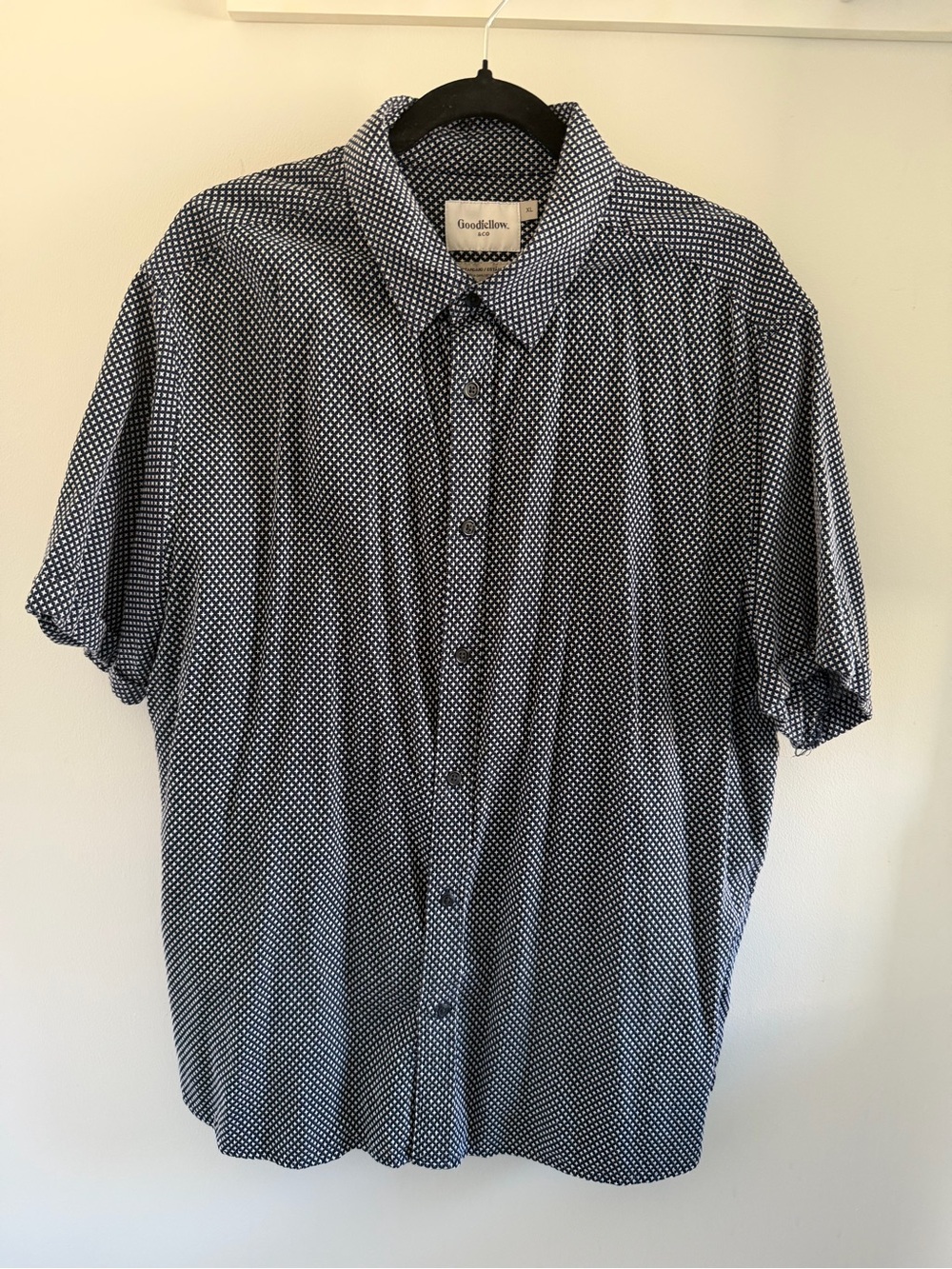 Goodfellow & Co Navy Micro-Dot Short Sleeve Button-Down Shirt